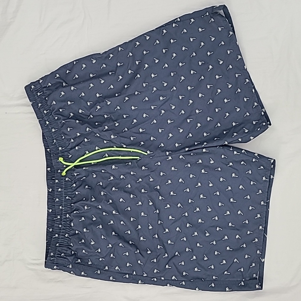 OLD NAVY Swim trunks XXL Board shorts pockets - Picture 2 of 10